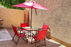 Heart of Arrowhead area with POOL-Shopping, Dining, Entertainment, P83 Sports Complex
